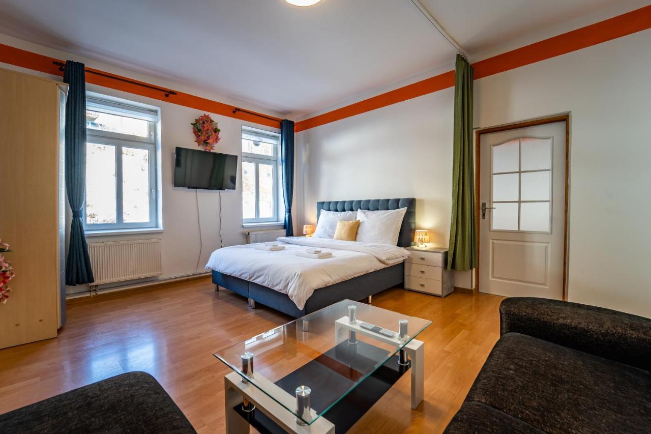Tuan Long Apartments Jáchymov Zewnętrze zdjęcie