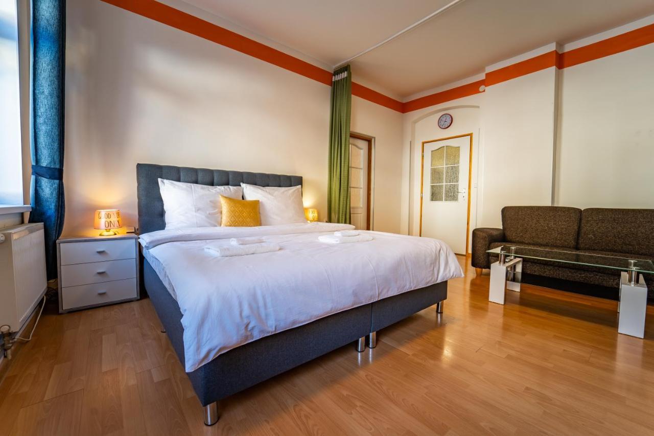 Tuan Long Apartments Jáchymov Zewnętrze zdjęcie